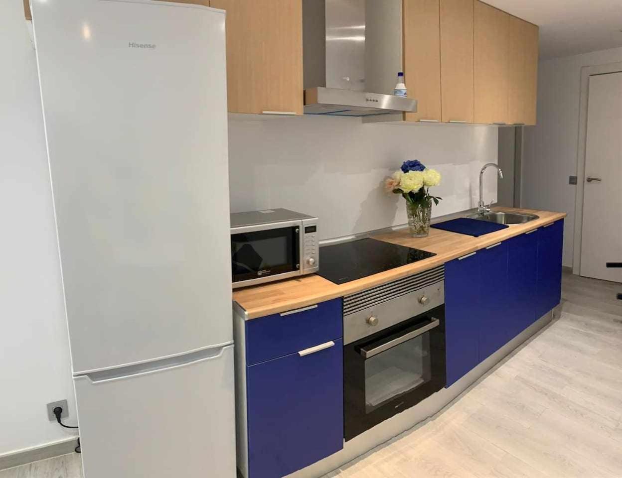 VillaEscondidaPrecioso estudio con vista al mar y piscina Málaga Exterior foto